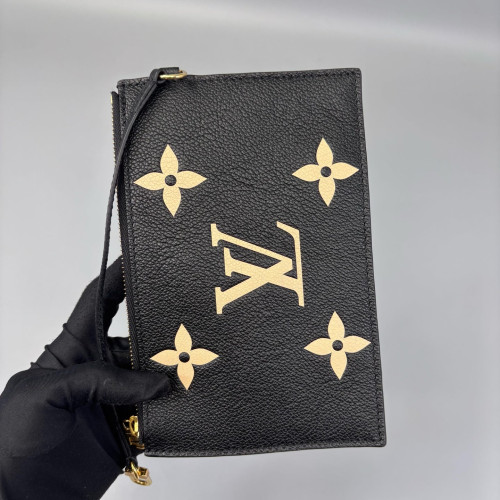 Louis Vuitton Neonoe MM Empreinte Monogram Giant Black White
