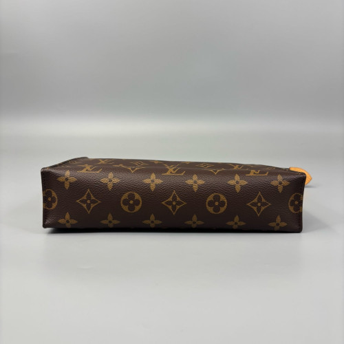 Louis Vuitton Toiletry Pouch 26 Monogram Brown