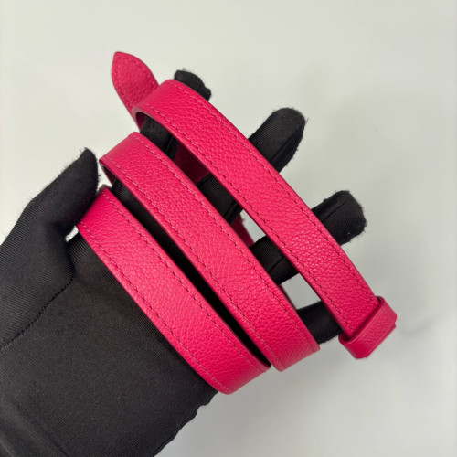 Louis Vuitton Lockme II Top Handle Taiga Fuchsia