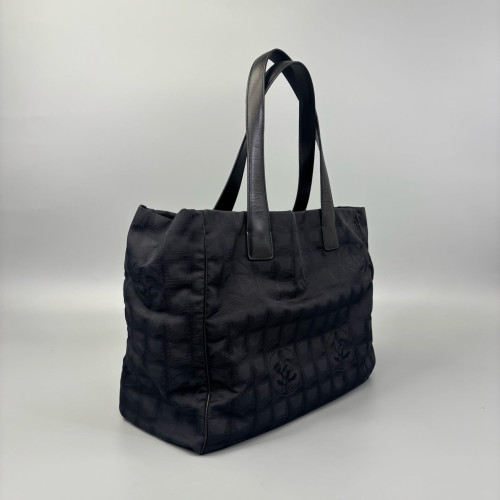 Chanel Chocolate Bar Tote Bag Nylon Black