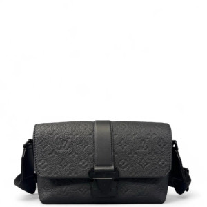 Louis Vuitton Messenger Monogram Empreinte Black