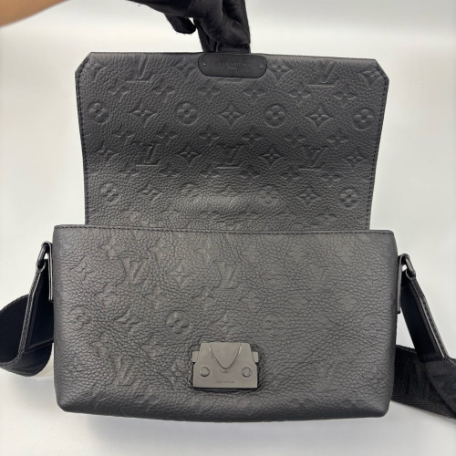 Louis Vuitton Messenger Monogram Empreinte Black