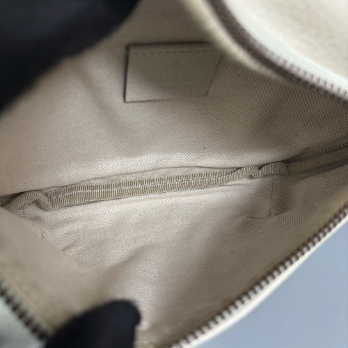 Gucci Bumbag Grained Calfskin White