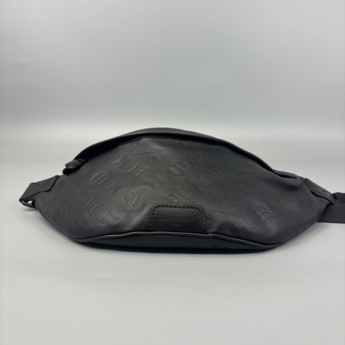 Louis Vuitton Discovery Bumbag Monogram Empreinte Black