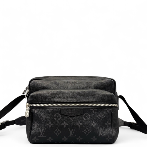 Louis Vuitton Outdoor Messenger PM Monogram Eclipse Black