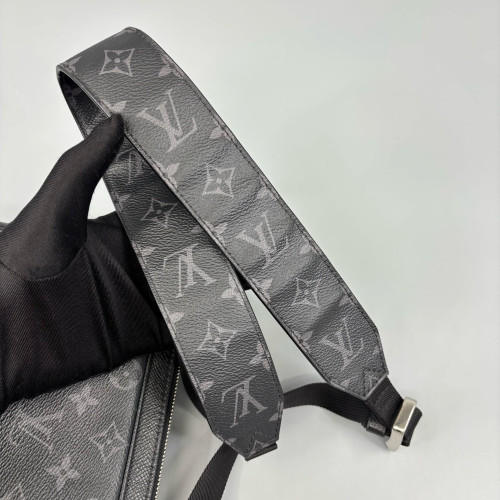 Louis Vuitton Outdoor Messenger PM Monogram Eclipse Black