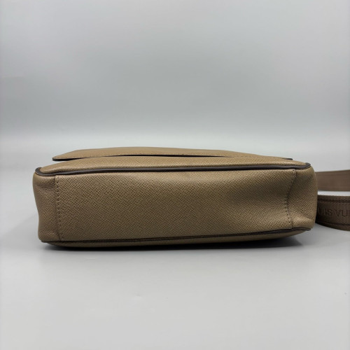 Louis Vuitton Messenger Calfskin Brown