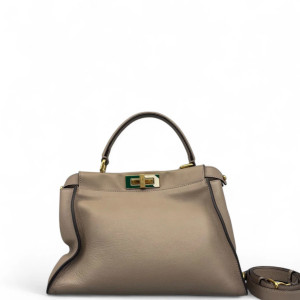 Fendi Peekaboo Iconic Medium Calfskin Tourterelle Creme Fendi Peekaboo Iconic Medium Calfskin Tourterelle Creme