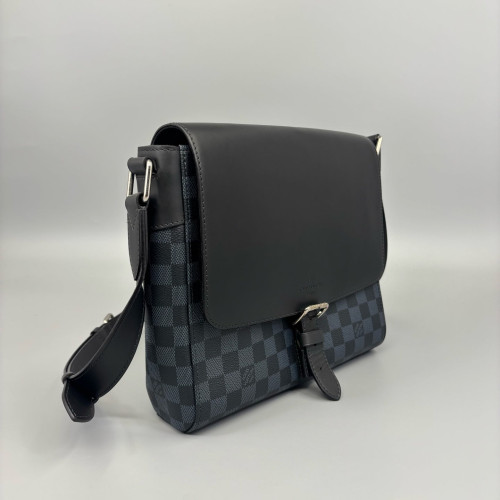 Louis Vuitton Messenger Damier Graphite Black