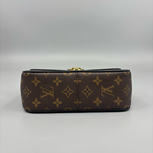 Louis Vuitton Cherrywood BB Vernis Monogram Black