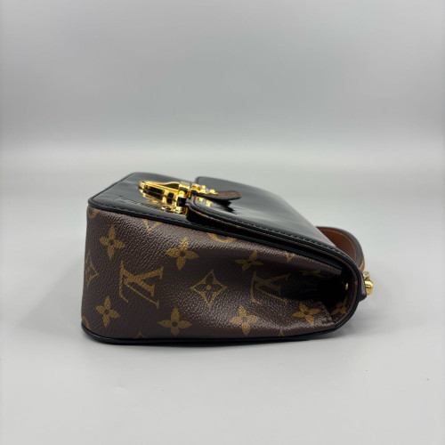 Louis Vuitton Cherrywood BB Vernis Monogram Black
