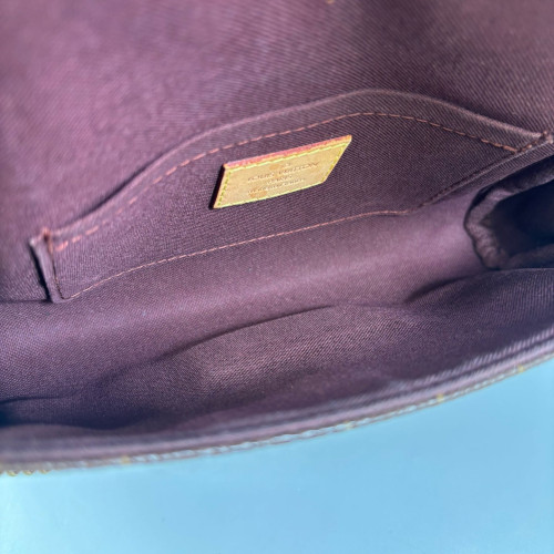 Louis Vuitton Favorite PM Monogram Brown
