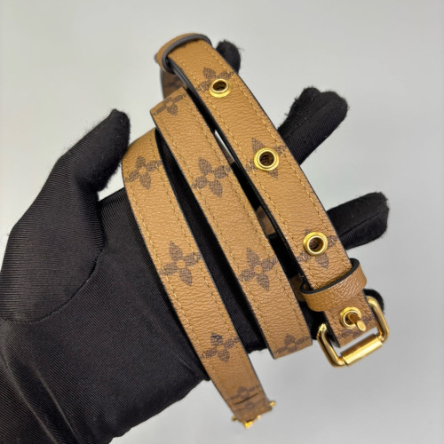 Louis Vuitton Pochette Metis Reverse Monogram Brown