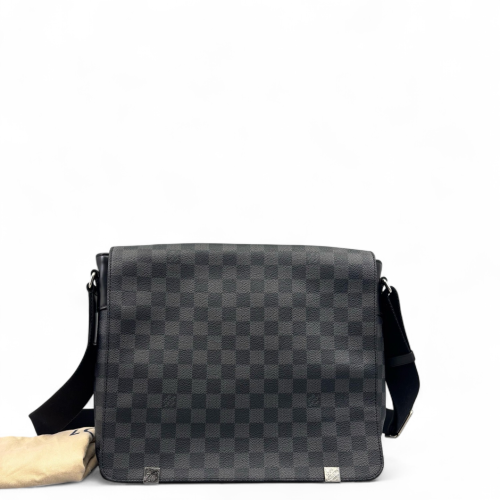 Louis Vuitton District NM Messenger MM Damier Graphite Black