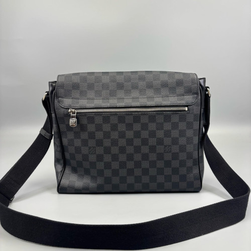 Louis Vuitton District NM Messenger MM Damier Graphite Black