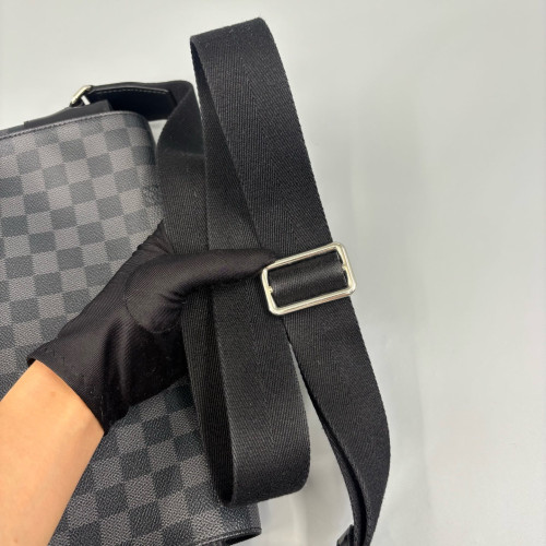 Louis Vuitton District NM Messenger MM Damier Graphite Black
