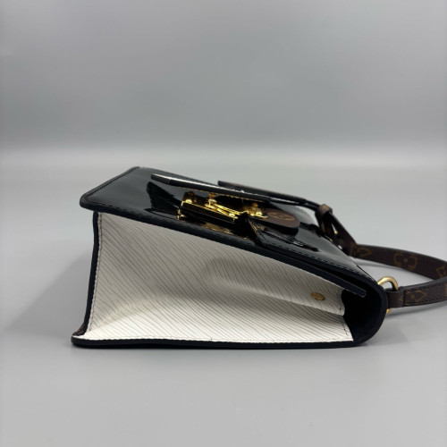 Louis Vuitton Spring Street Vernis Black Louis Vuitton Spring Street Vernis Black