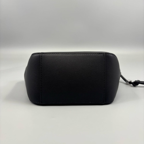 Loewe Mini Hammock Hobo Calfskin Black Loewe Mini Hammock Hobo Calfskin Black