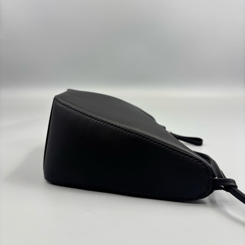 Loewe Mini Hammock Hobo Calfskin Black Loewe Mini Hammock Hobo Calfskin Black