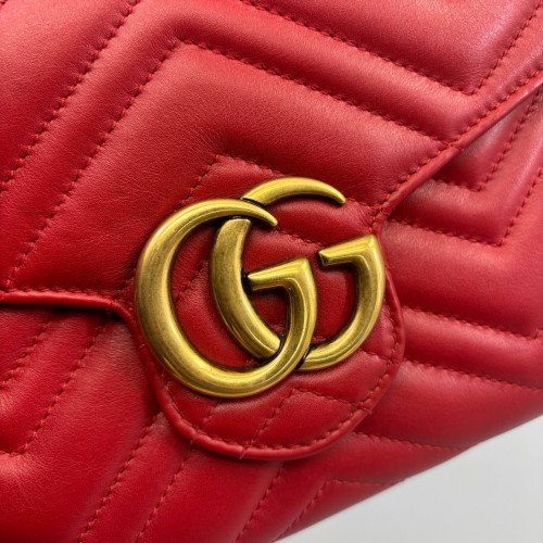 Gucci Chevron GG Marmont Chain Wallet Calfskin Red