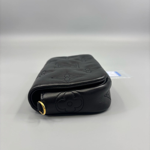 Louis Vuitton Bubblegram Wallet On Strap Calfskin Black