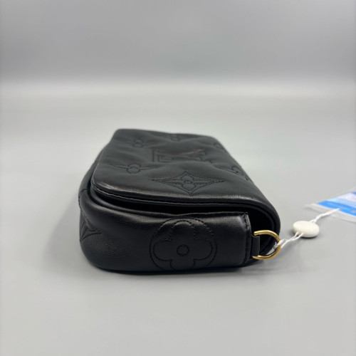 Louis Vuitton Bubblegram Wallet On Strap Calfskin Black