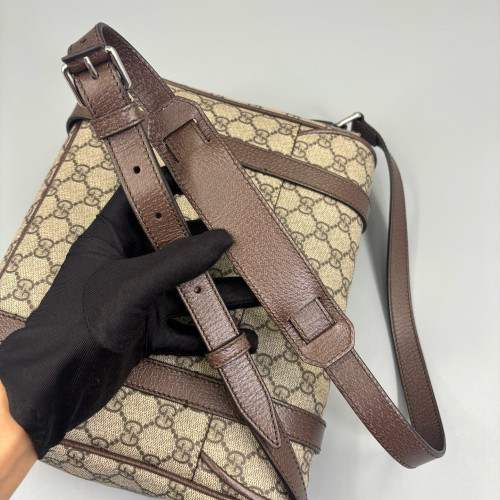 Gucci Messenger GG Supreme Monogram Brown Gucci Messenger GG Supreme Monogram Brown