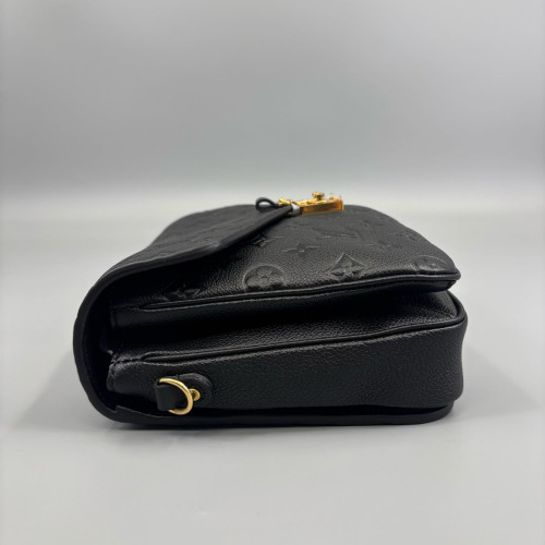 Louis Vuitton Pochette Metis Monogram Empreinte Black