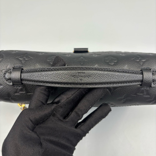 Louis Vuitton Pochette Metis Monogram Empreinte Black