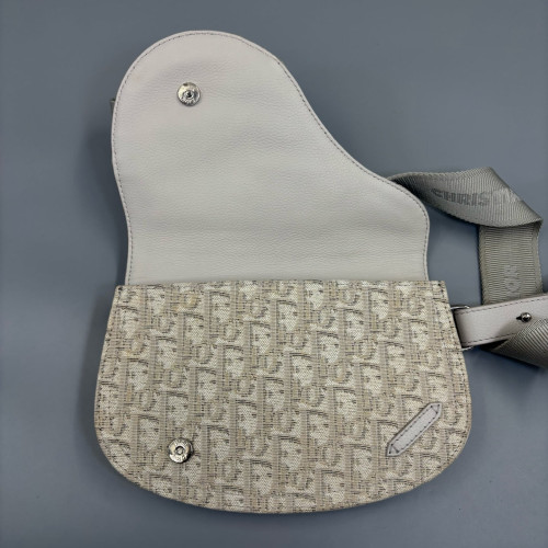 Dior Men Saddle Pouch Oblique White Grey Dior Men Saddle Pouch Oblique White Grey