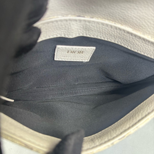 Dior Men Saddle Pouch Oblique White Grey Dior Men Saddle Pouch Oblique White Grey