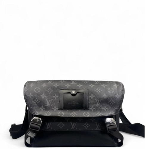 Louis Vuitton Voyager Messenger Monogram Eclipse Black Louis Vuitton Voyager Messenger Monogram Eclipse Black