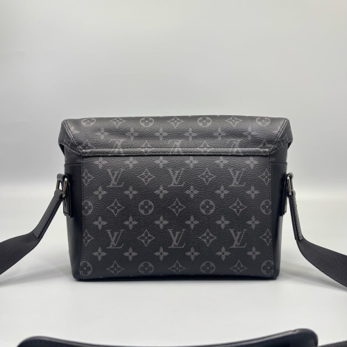 Louis Vuitton Voyager Messenger Monogram Eclipse Black Louis Vuitton Voyager Messenger Monogram Eclipse Black
