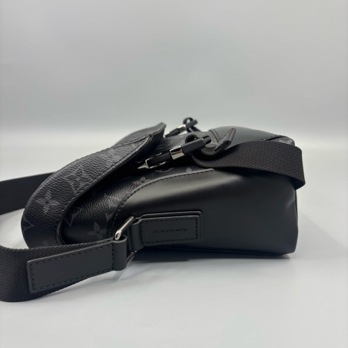 Louis Vuitton Voyager Messenger Monogram Eclipse Black Louis Vuitton Voyager Messenger Monogram Eclipse Black