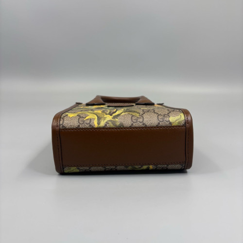 Gucci Print Crossbody Bag GG Supreme Monogram Calfskin Brown Khaki