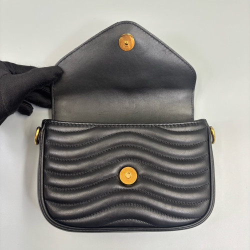 Louis Vuitton New Wave Multi Pochette Calfskin Black Louis Vuitton New Wave Multi Pochette Calfskin Black