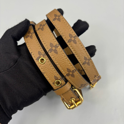 Louis Vuitton Pochette Metis Reverse Monogram Brown Black