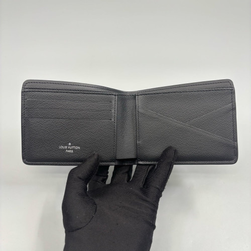Louis Vuitton Compact Wallet Monogram Eclipse Black Louis Vuitton Compact Wallet Monogram Eclipse Black