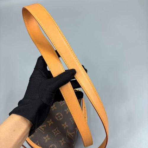 Louis Vuitton Tambourine Monogram Brown