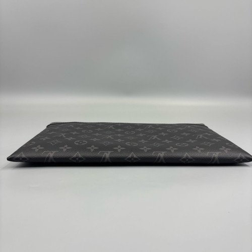 Louis Vuitton Discovery Pochette GM Monogram Eclipse Black Louis Vuitton Discovery Pochette GM Monogram Eclipse Black