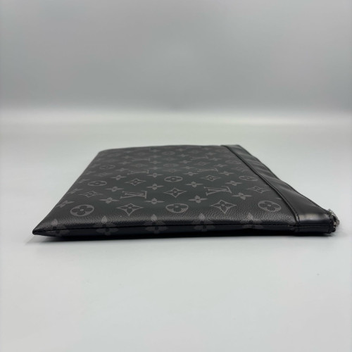 Louis Vuitton Discovery Pochette GM Monogram Eclipse Black Louis Vuitton Discovery Pochette GM Monogram Eclipse Black