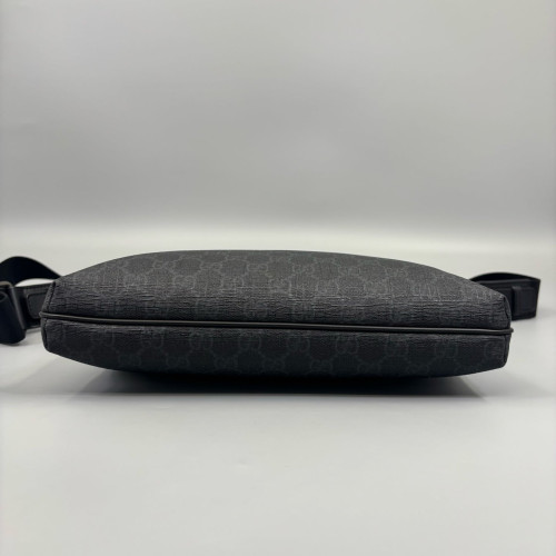 Gucci Messenger GG Supreme Monogram Black Gucci Messenger GG Supreme Monogram Black