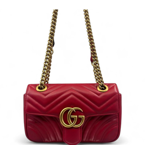 Gucci Chevron Mini GG Marmont Calfskin Red Gucci Chevron Mini GG Marmont Calfskin Red
