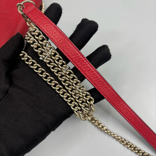 Gucci Interlocking G Chain Wallet Grained Calfskin Red Gucci Interlocking G Chain Wallet Grained Calfskin Red