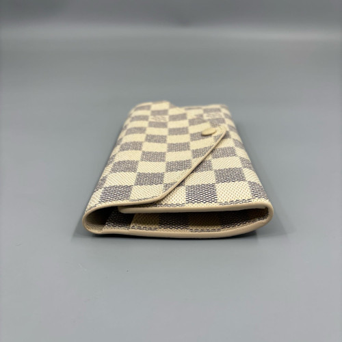 Louis Vuitton Josephine Wallet Damier Azur White