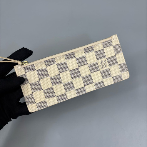 Louis Vuitton Josephine Wallet Damier Azur White