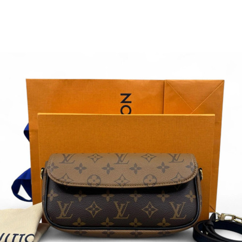 Louis Vuitton Ivy Wallet On Chain Reverse Monogram Brown Black
