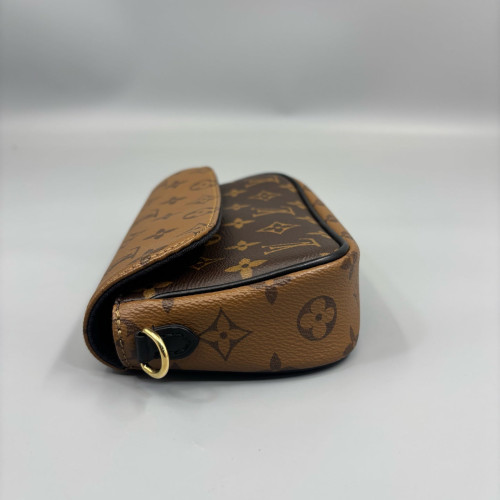 Louis Vuitton Ivy Wallet On Chain Reverse Monogram Brown Black