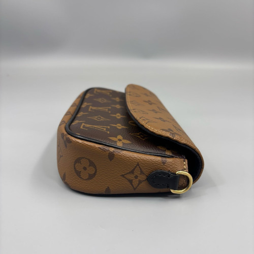 Louis Vuitton Ivy Wallet On Chain Reverse Monogram Brown Black