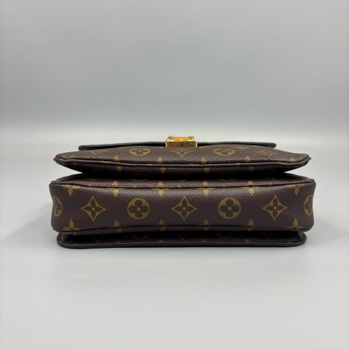 Louis Vuitton Pochette Metis Monogram Brown
